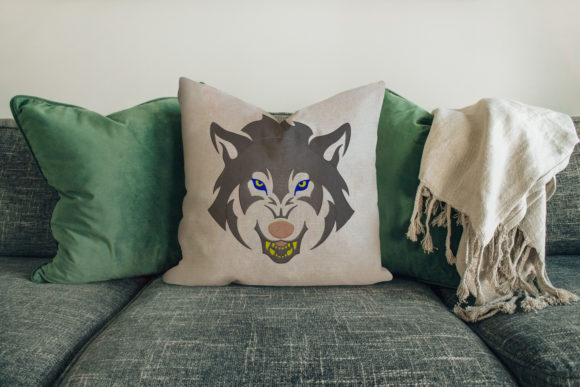 Face of Wolf Embroidery: A Craft Fair Designer's Review